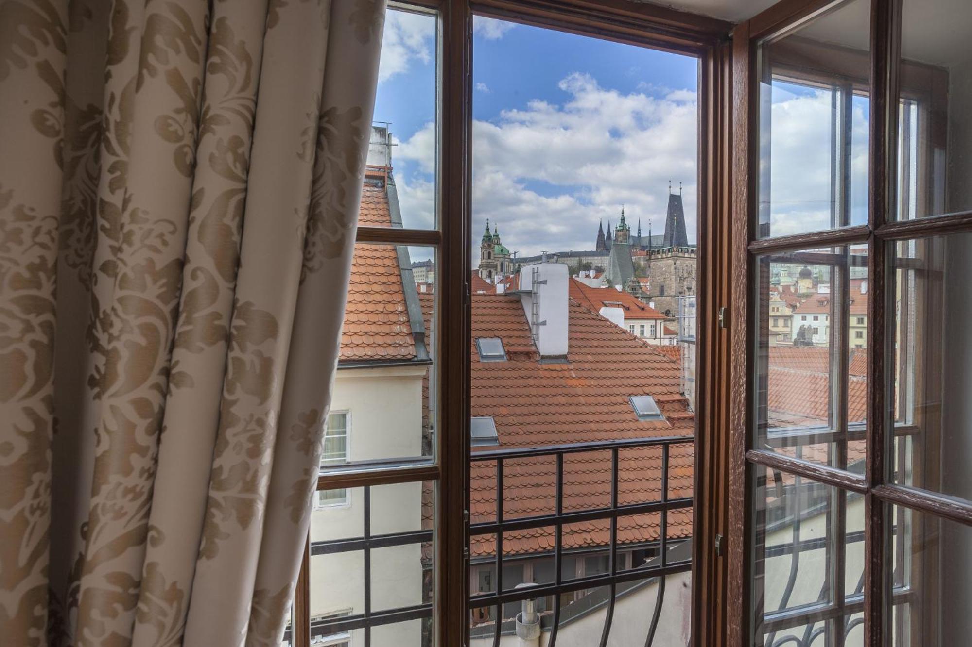 Suite Deluxe con Vista Castello di Praga